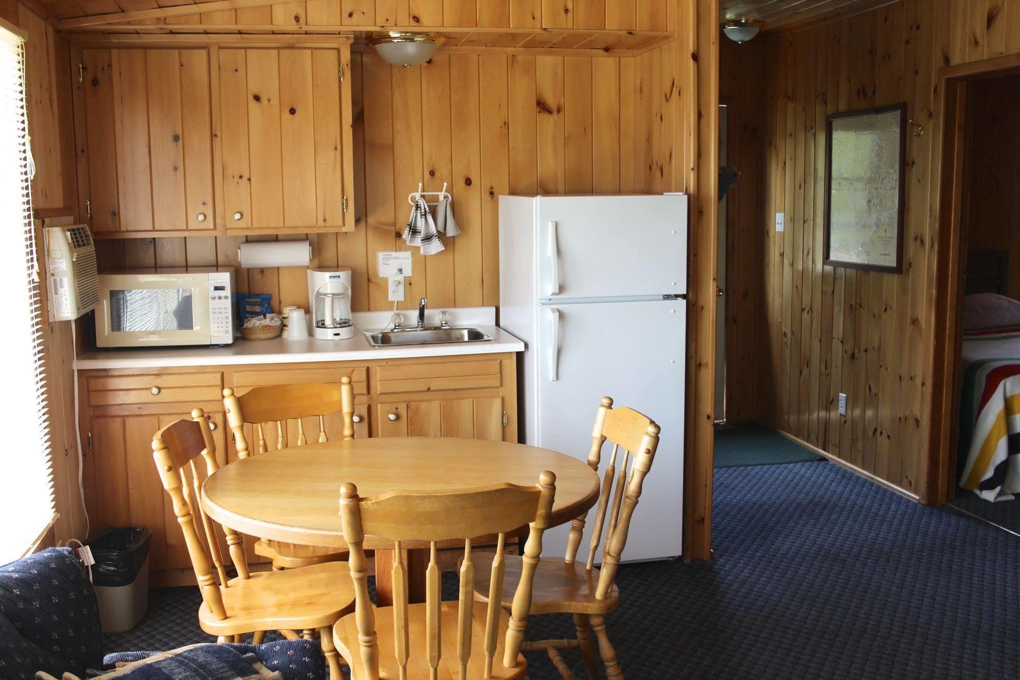 Totem Resorts Sioux Narrows Экстерьер фото